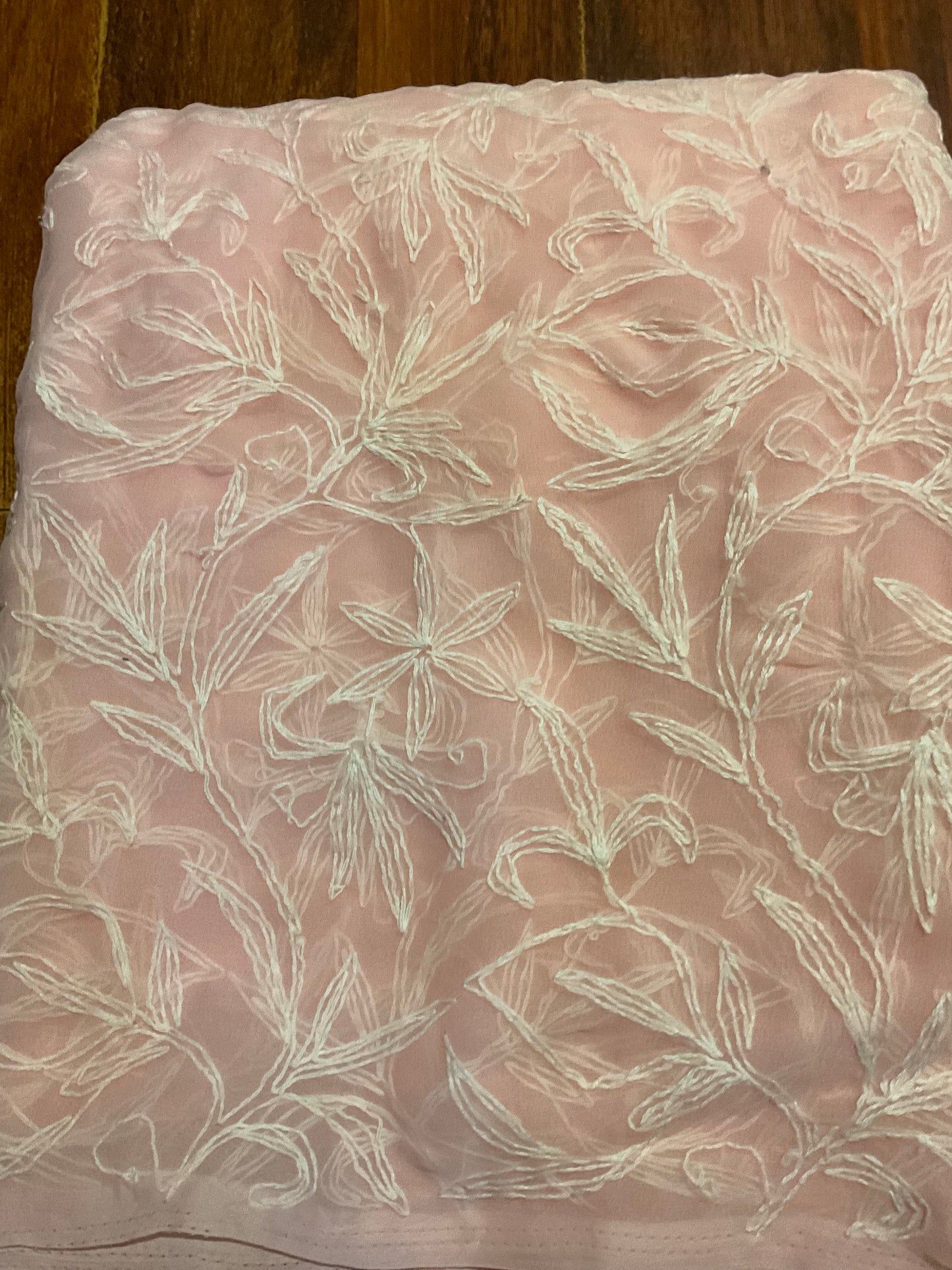 Chikankari saree