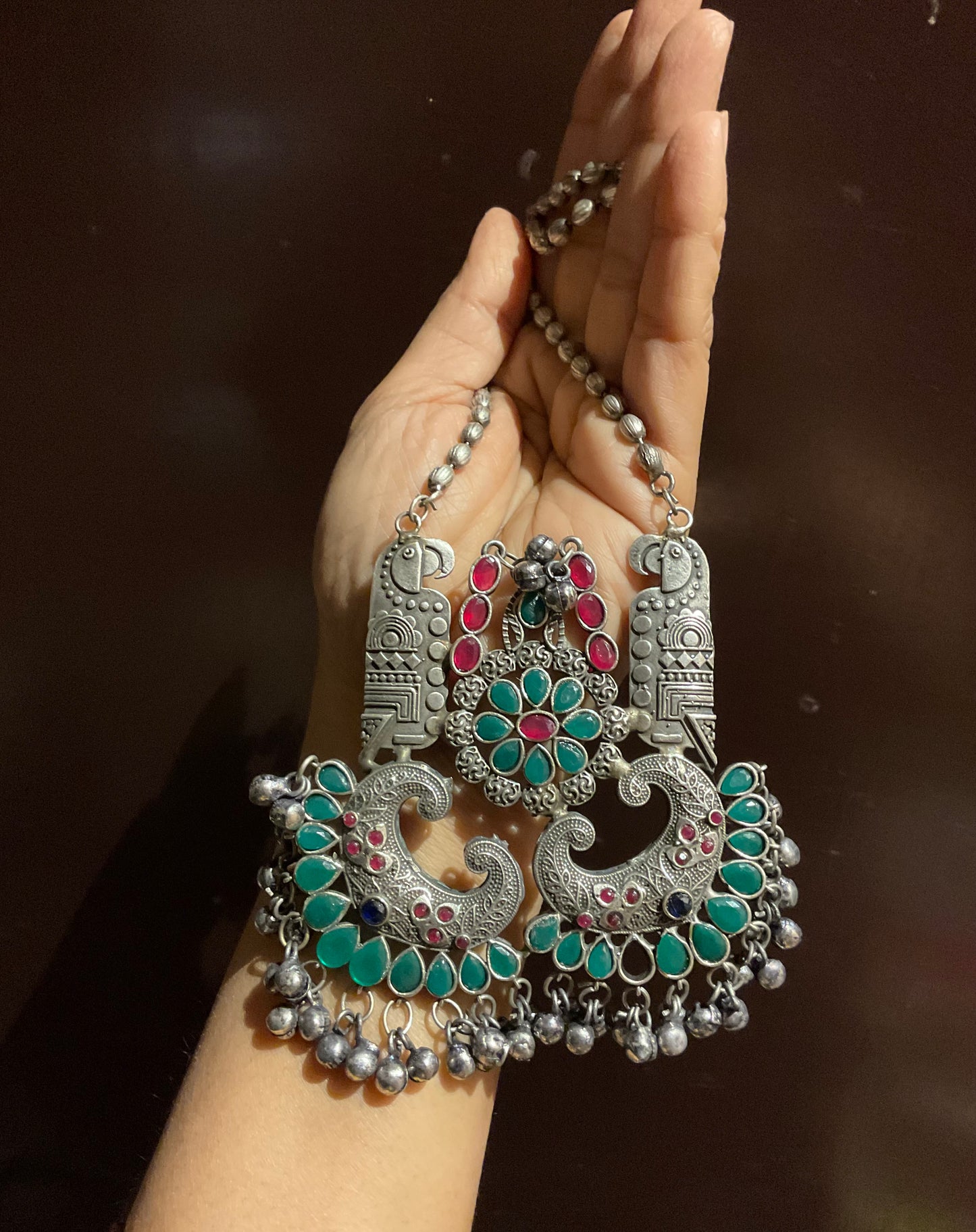 Silver thappa necklace